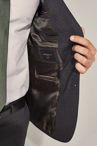 Contemporary male interpretation