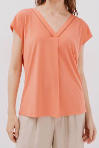 Cortefiel Camiseta pico con detalle puntilla