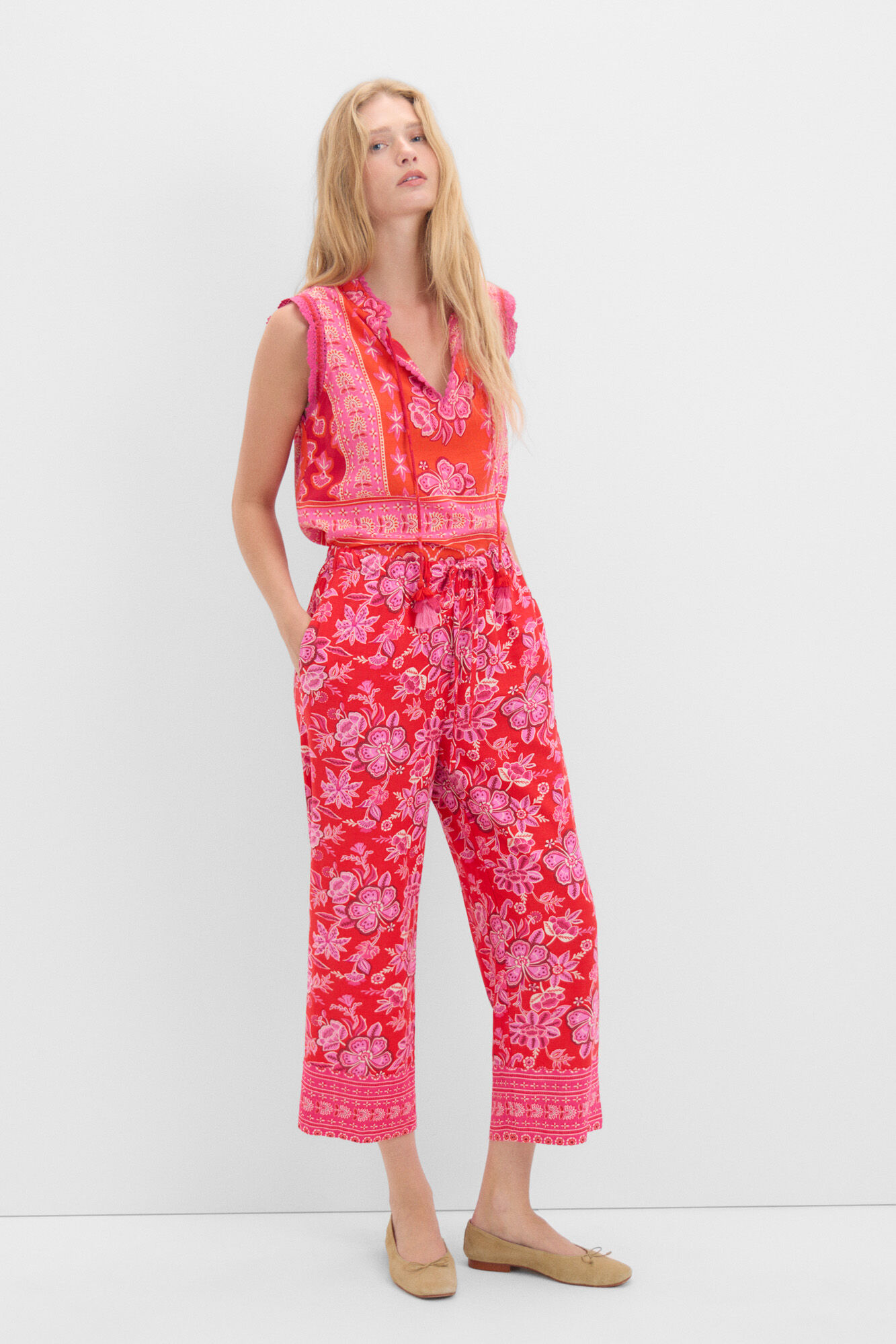Pantalon estampado largo Pantalones de mujer Cortefiel