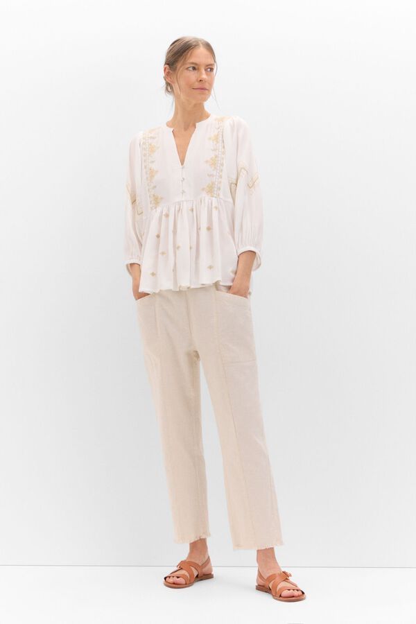 Cortefiel Blusa bordada canesú Blanco