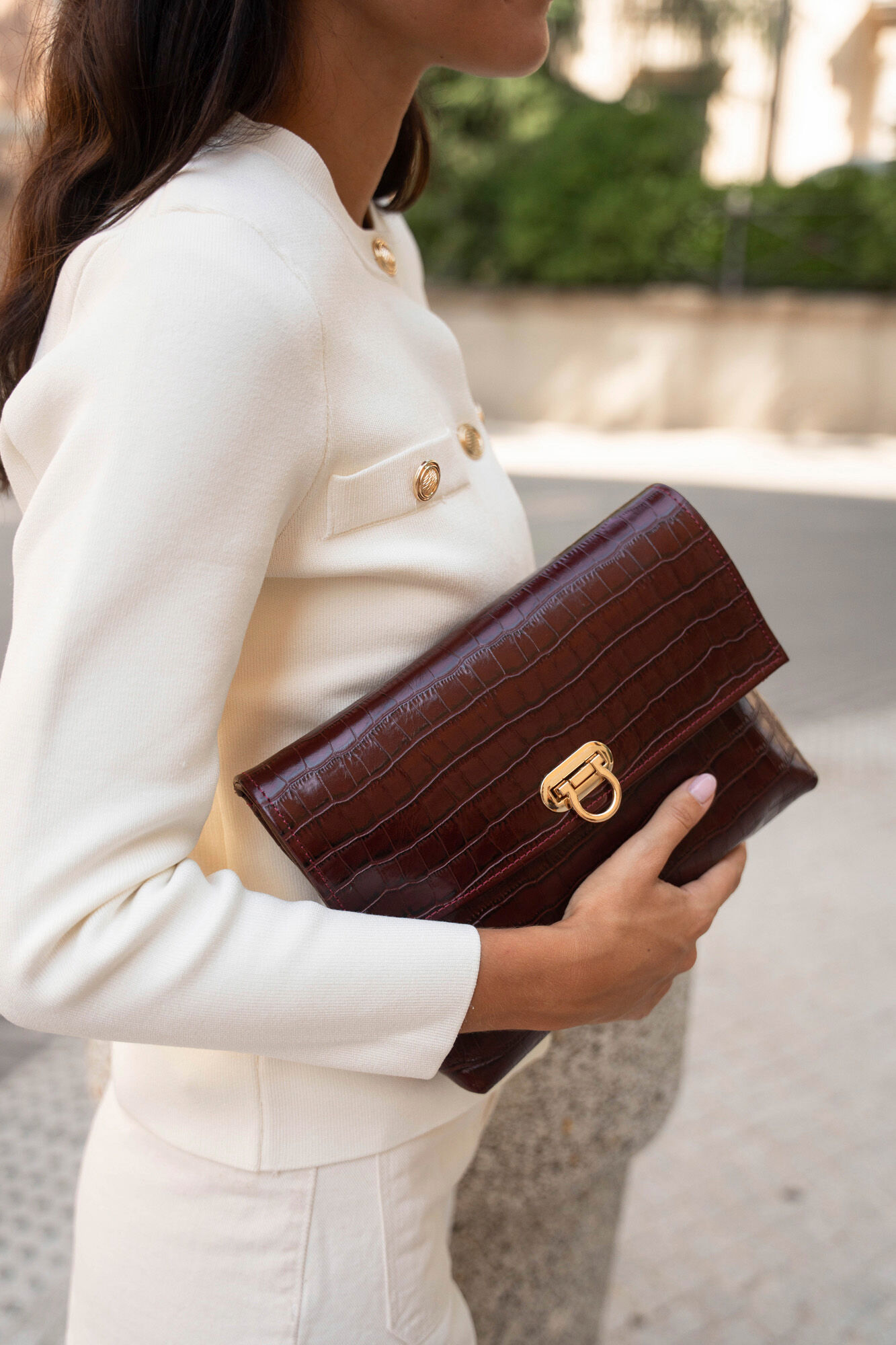 The Code Sobre greta coco burdeos