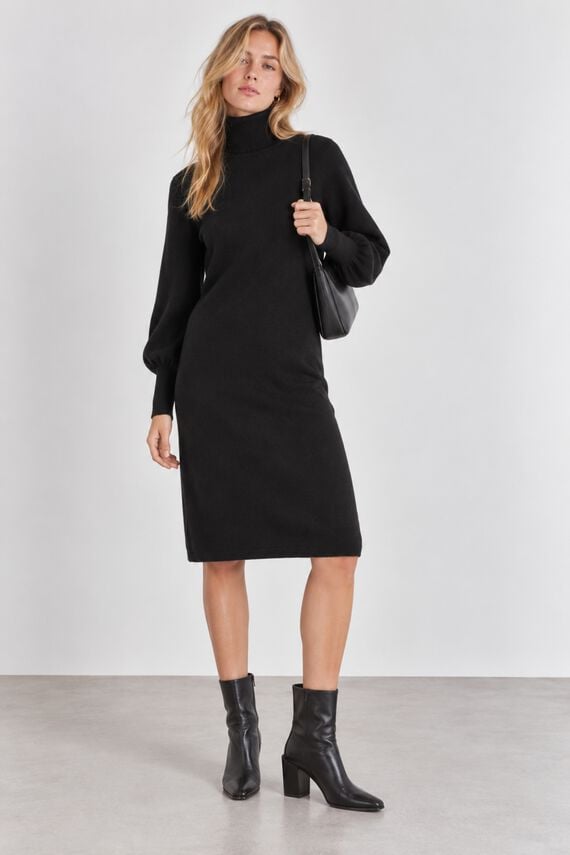 Vestido de punto con cuello alto