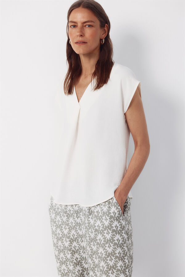 Cortefiel Flowy short-sleeve blouse Ivory