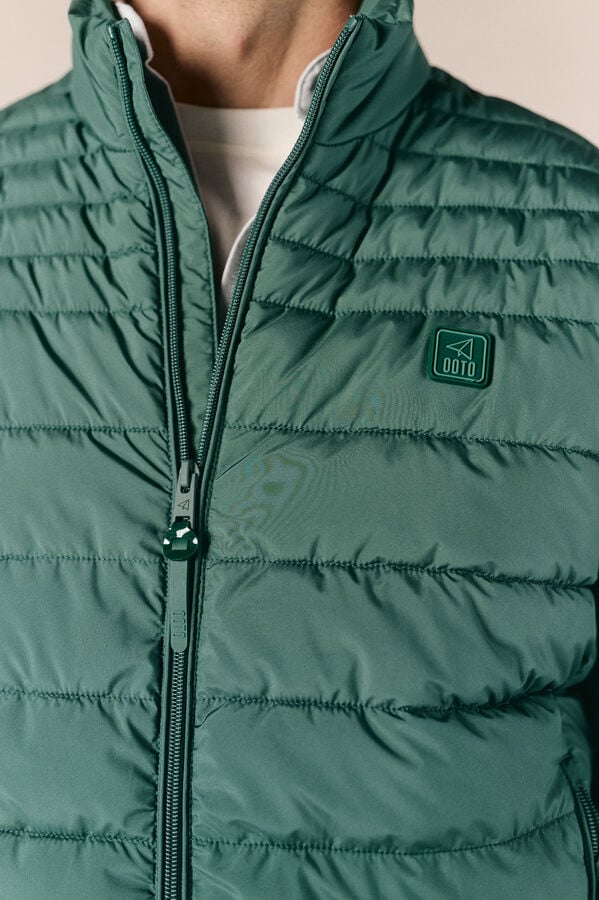 OOTO Blus&atilde;o acolchoado ultraleve Verde