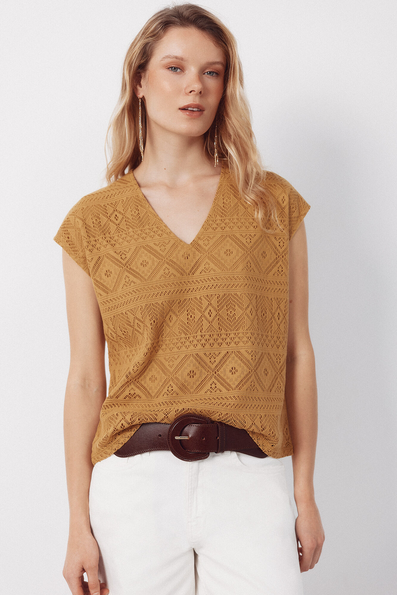 Cortefiel Mustard crochet top