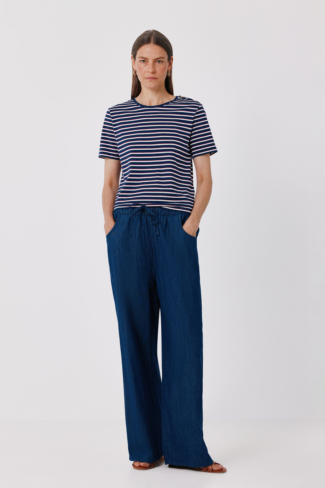 Cortefiel Gold button basic T-shirt