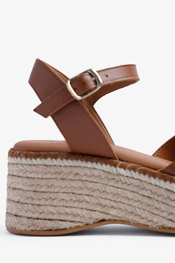 Popa Sand&aacute;lia cunha baixa senhora Karan Pele Castanho