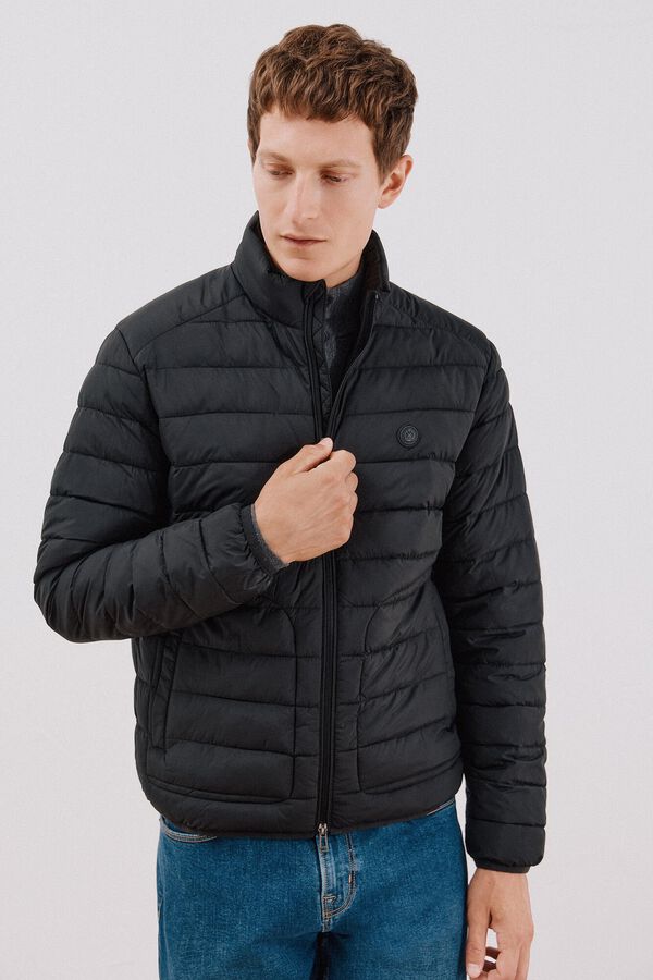 Cortefiel Ultra-light quilted jacket Black