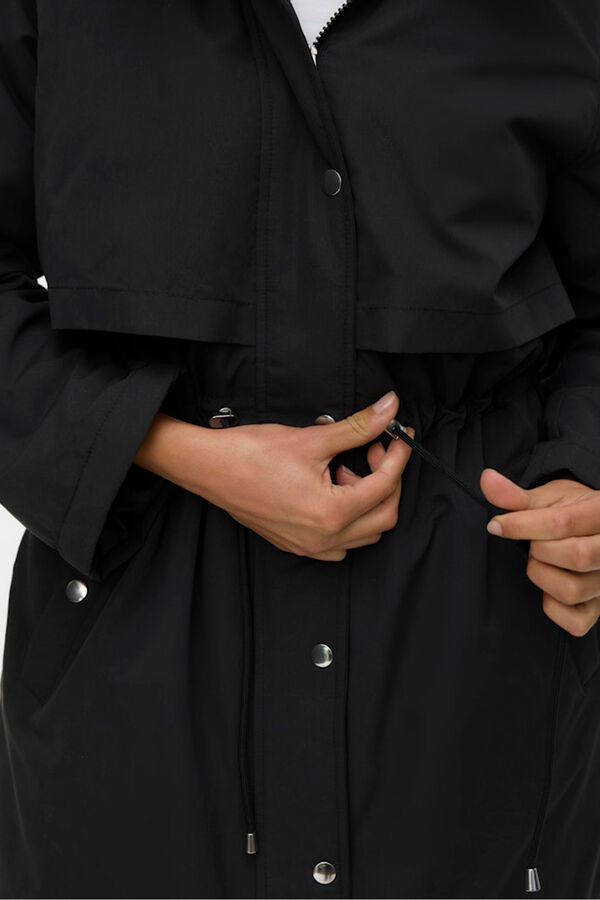 Vero Moda Parka com botões prateados  Preto