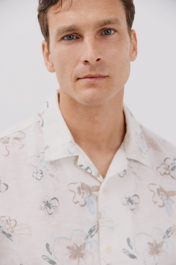Cortefiel Printed short-sleeved shirt Ivory