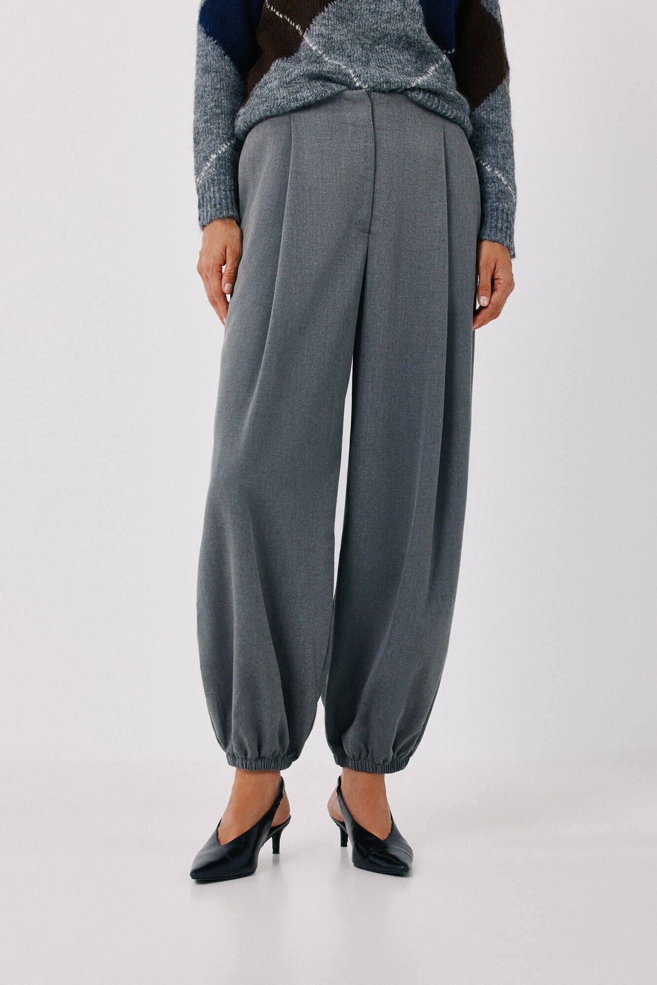 Cortefiel Dressy balloon trousers