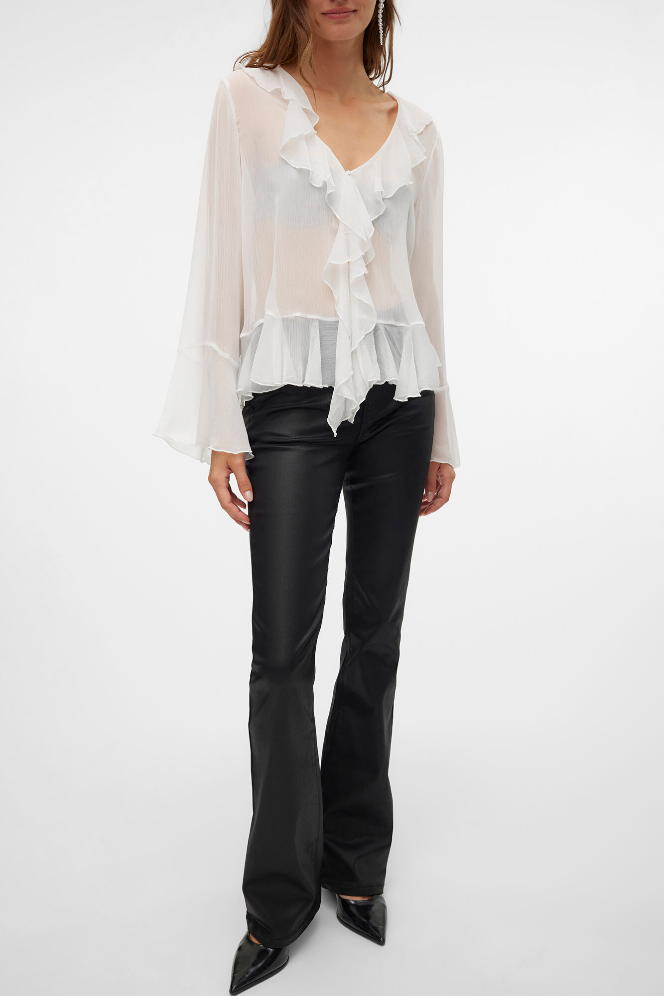 Vero Moda Jeans largos femininos com efeito polipele