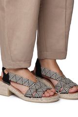 Toni Pons Sand&aacute;lia de salto com el&aacute;sticos Preto