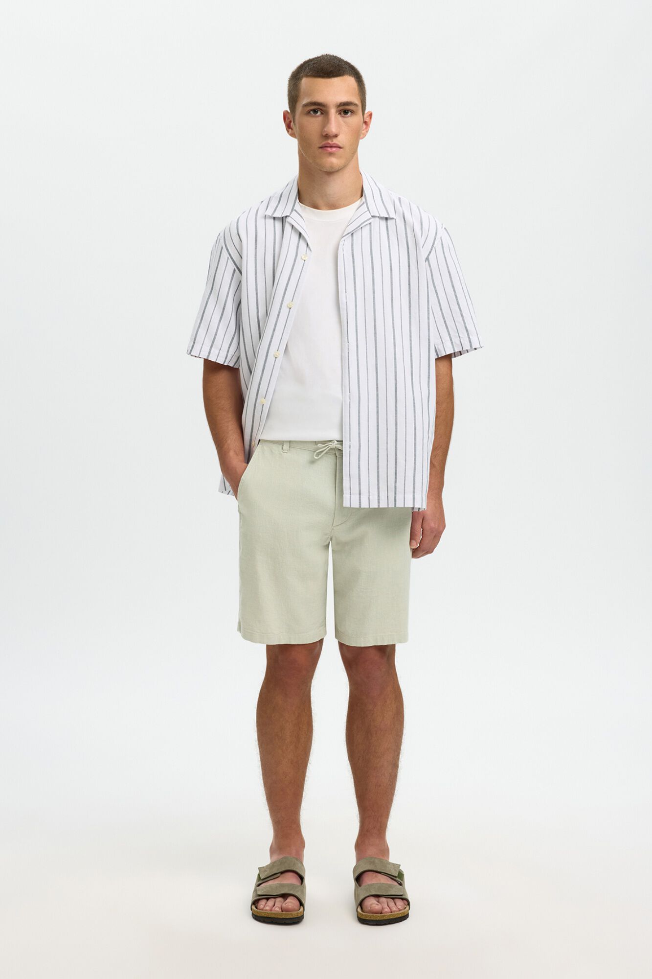 Selected Pantal&oacute;n corto de lino