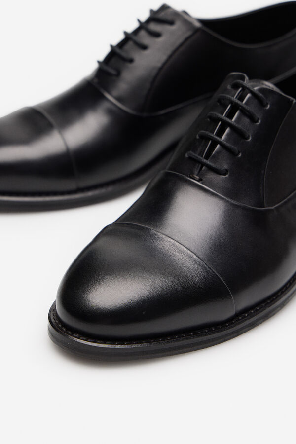 Cortefiel Lace-up dress shoe Black