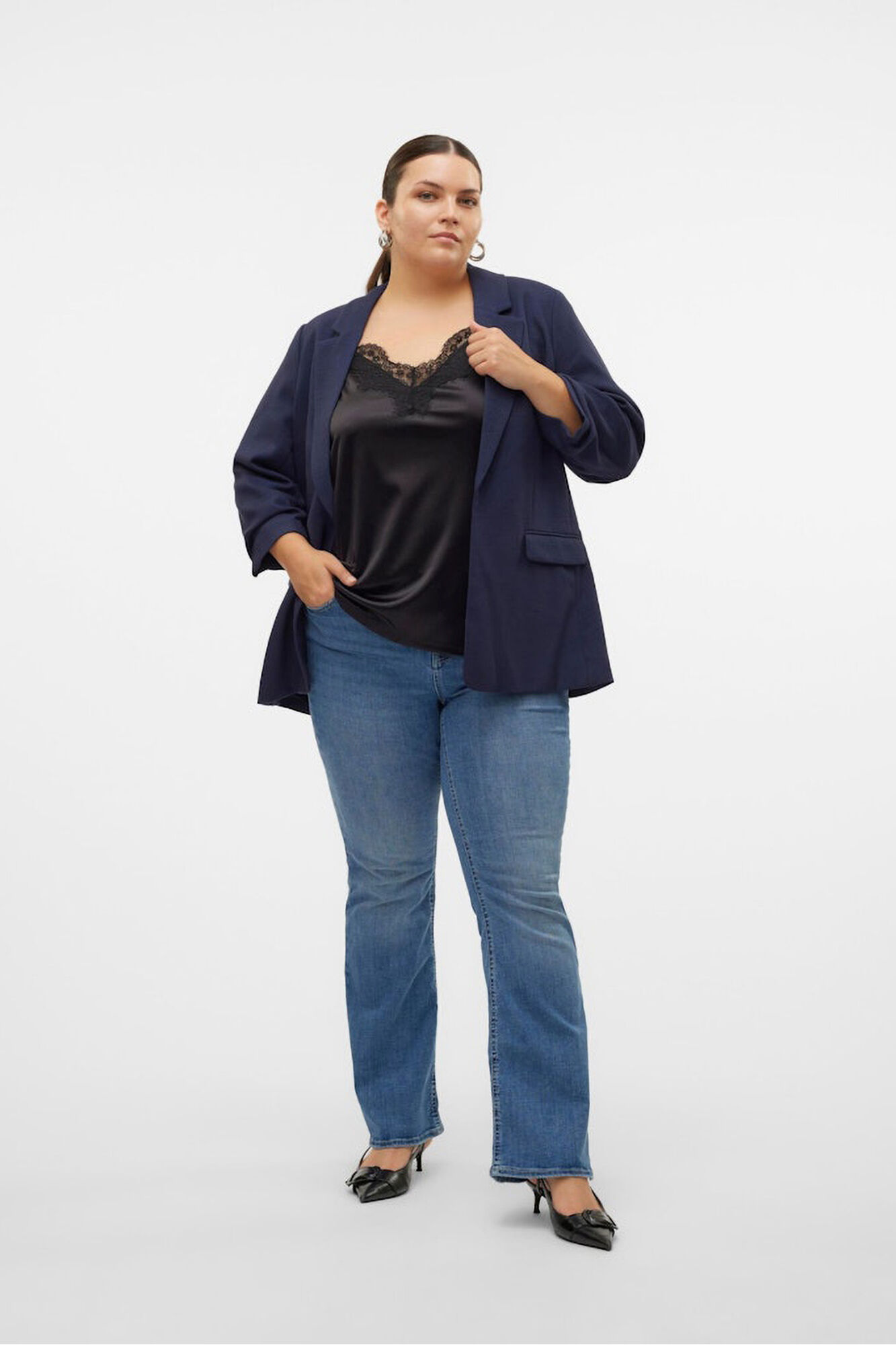 Vero Moda Curve Americana manga fruncida talla grande