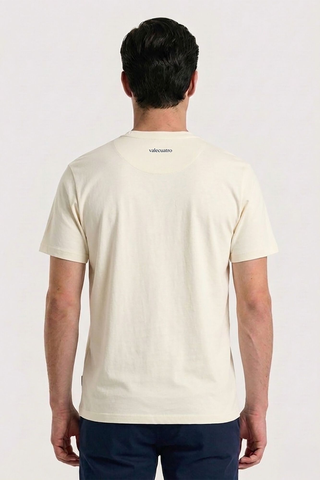 Valecuatro T-shirt logo