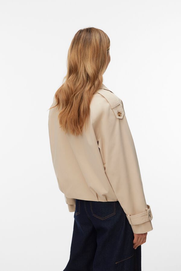 Vero Moda Trench curto com aba Tostado
