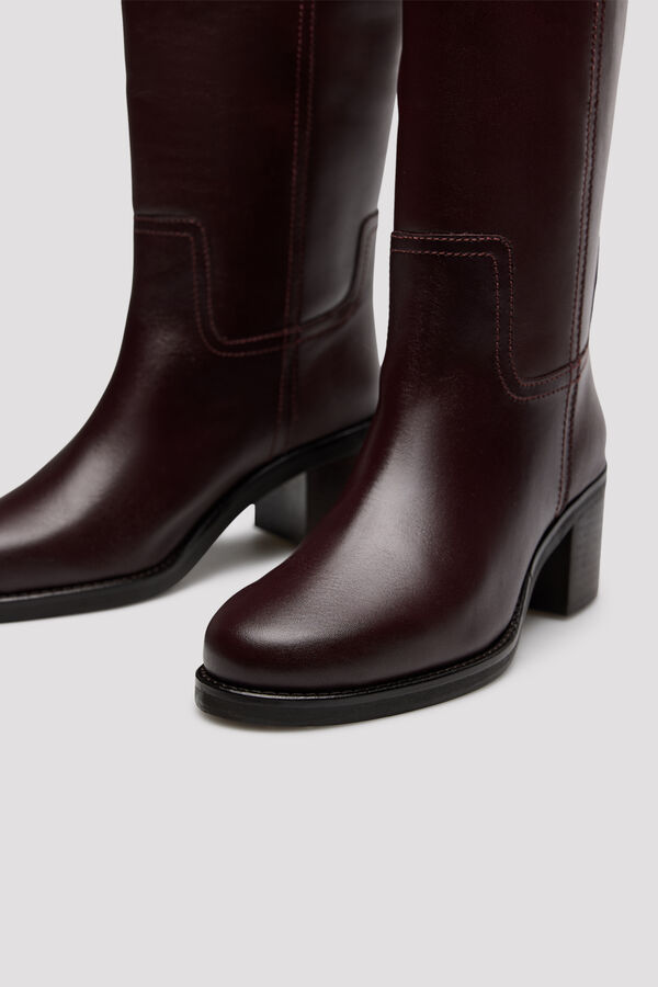 Cortefiel Leather heel boot Maroon
