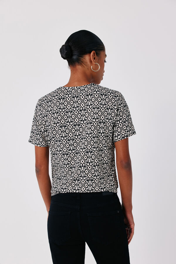 Cortefiel Gold button basic T-shirt Printed white
