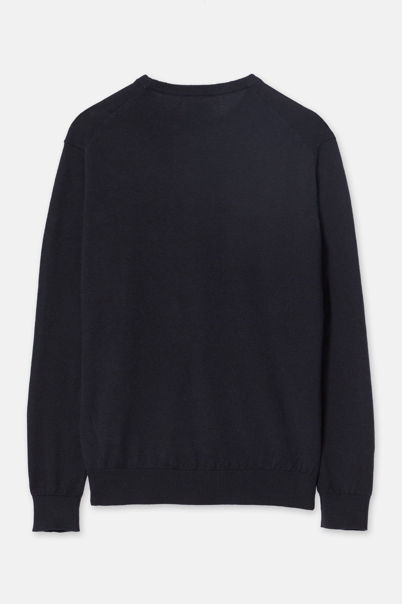 Plain dark blue crew neck jumper Men s jumpers and cardigans Cortefiel