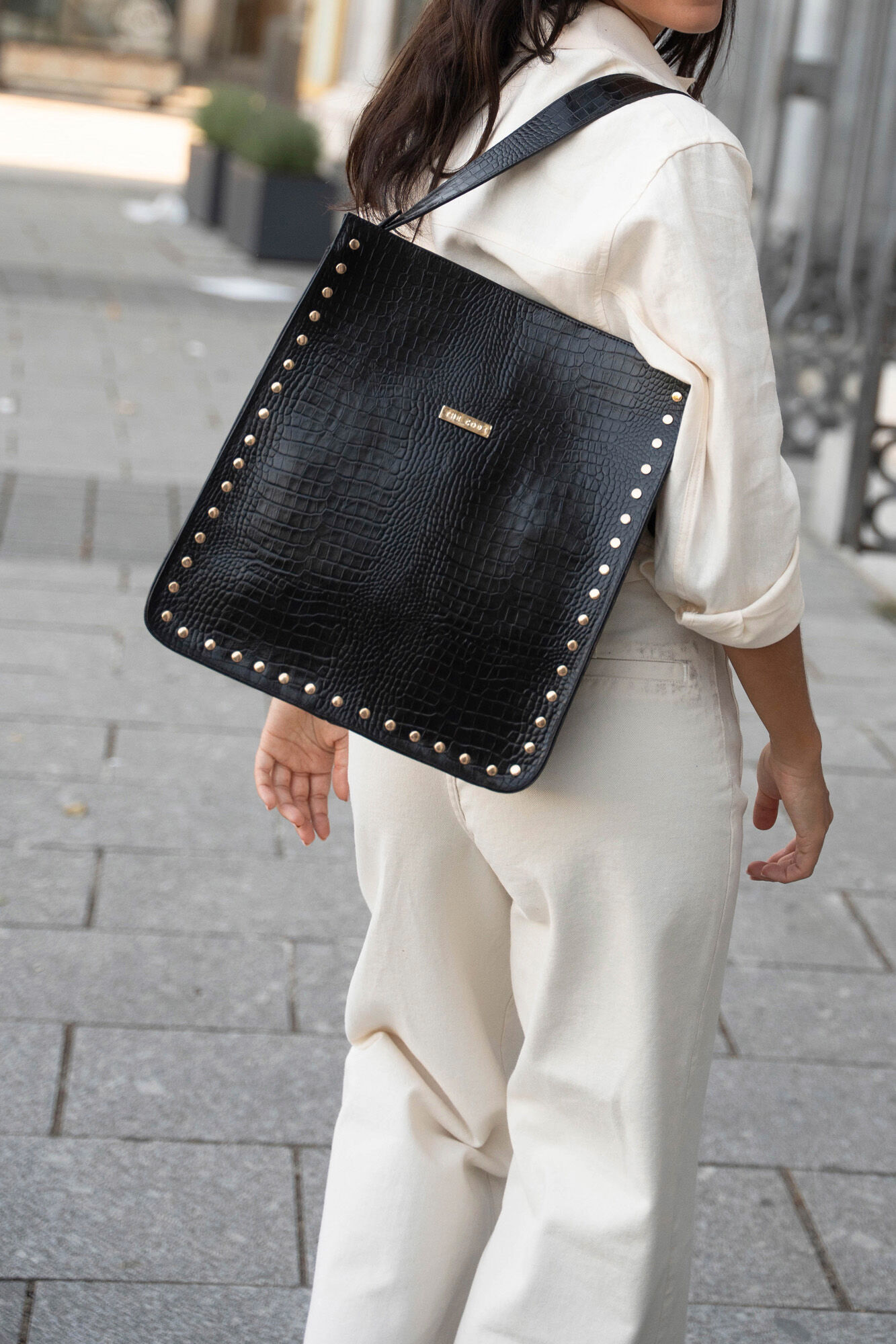 The Code Bolso sagrario coco negro