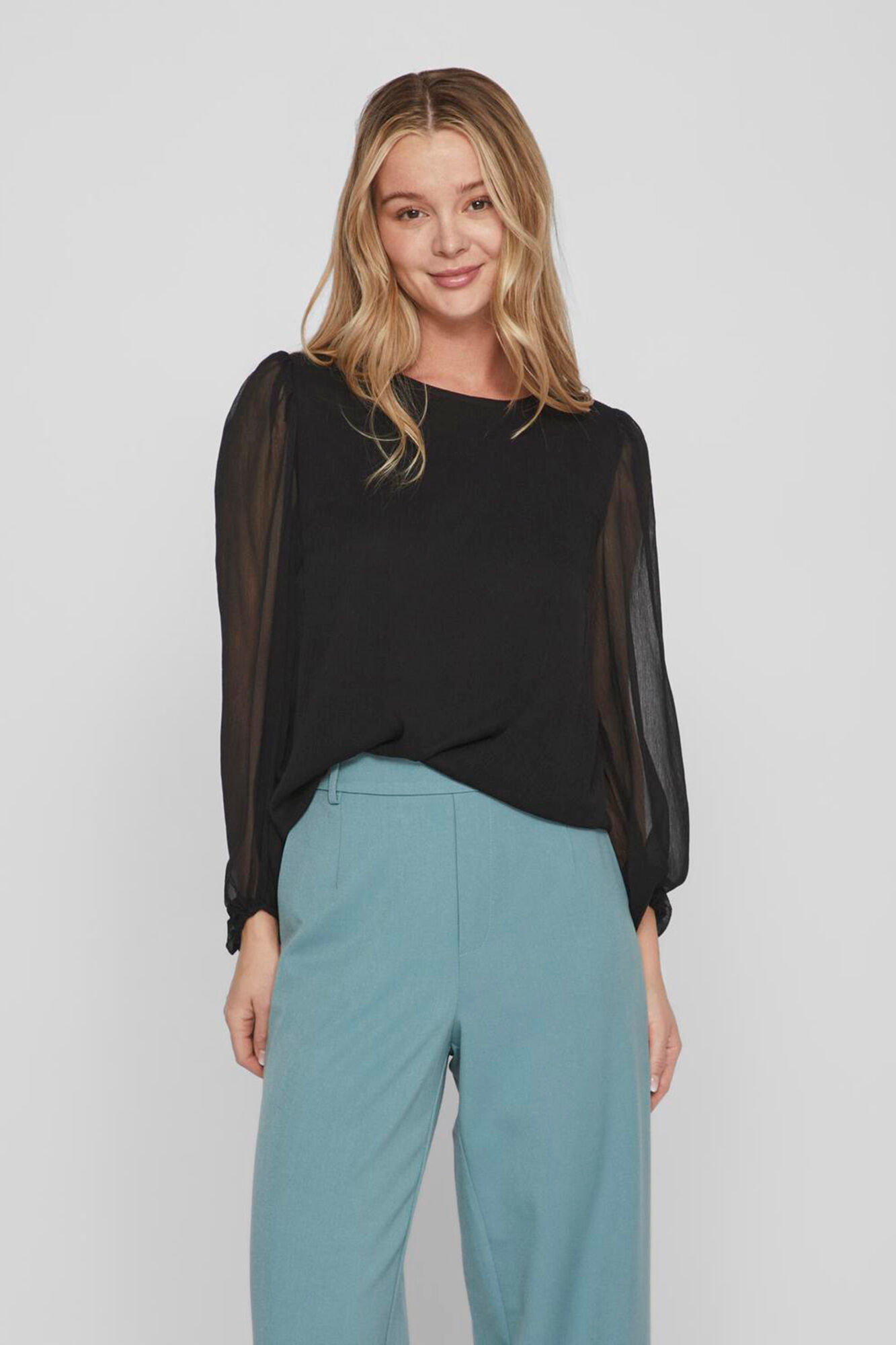 Balloon sleeve blouse Women s blouses Cortefiel
