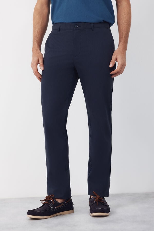 Cortefiel Pantal&oacute;n chino t&eacute;cnico slim Azul marino