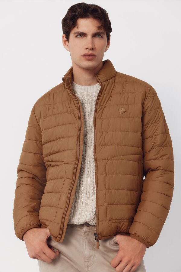 Cortefiel Ultra-light quilted jacket Camel