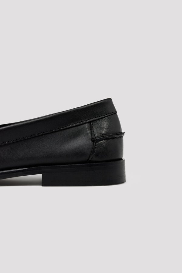 Cortefiel Mocas&iacute;n piel antifaz Negro