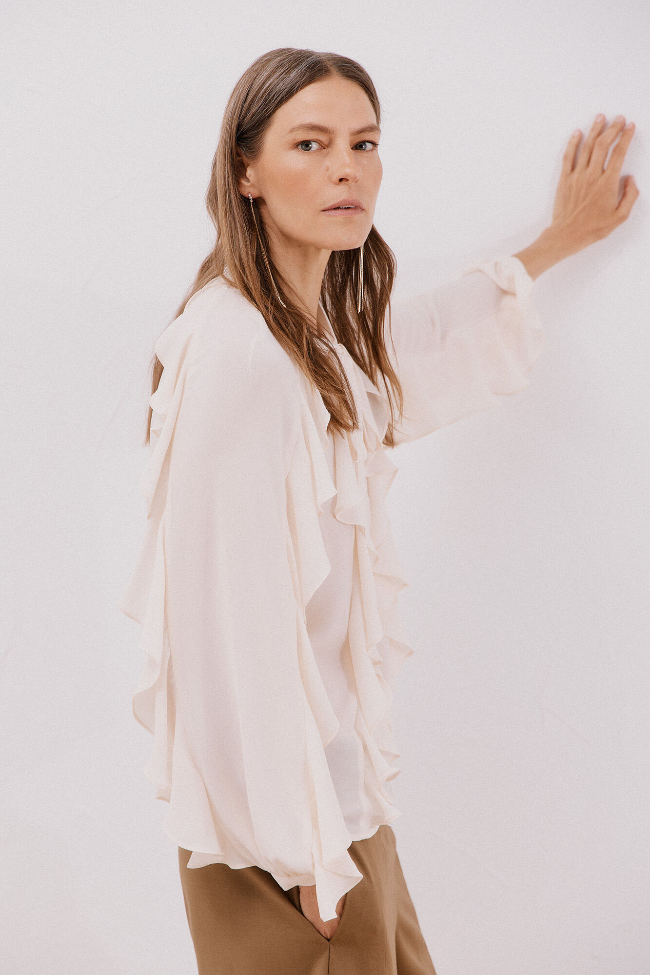 Cortefiel Flounced front blouse