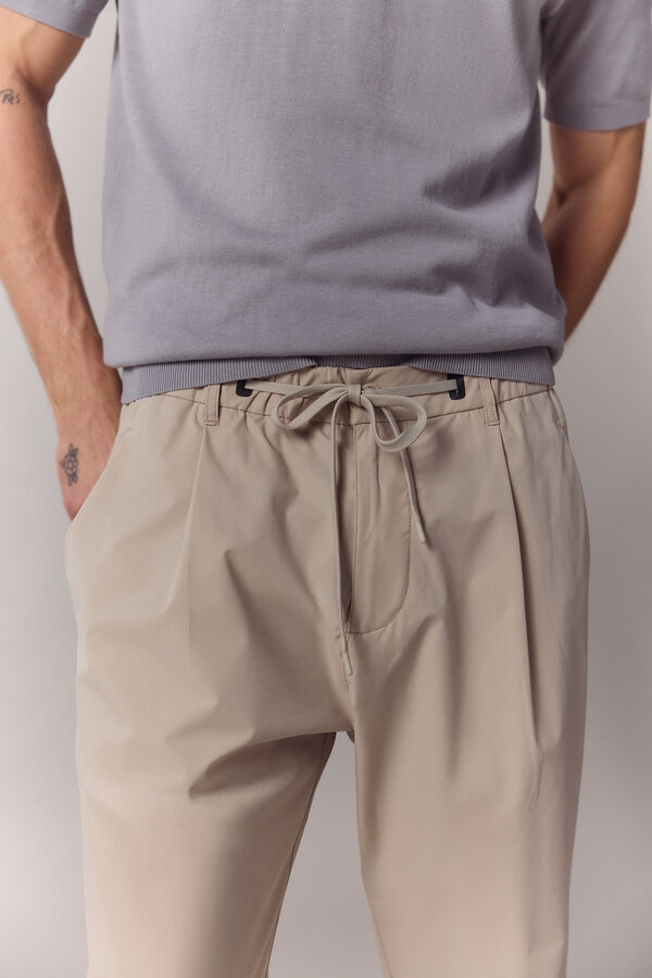 OOTO Cal&ccedil;as chino t&eacute;cnicas com atacadores Tostado