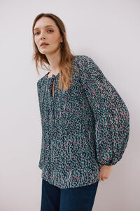 Cortefiel Blusa plissada com decote em bico