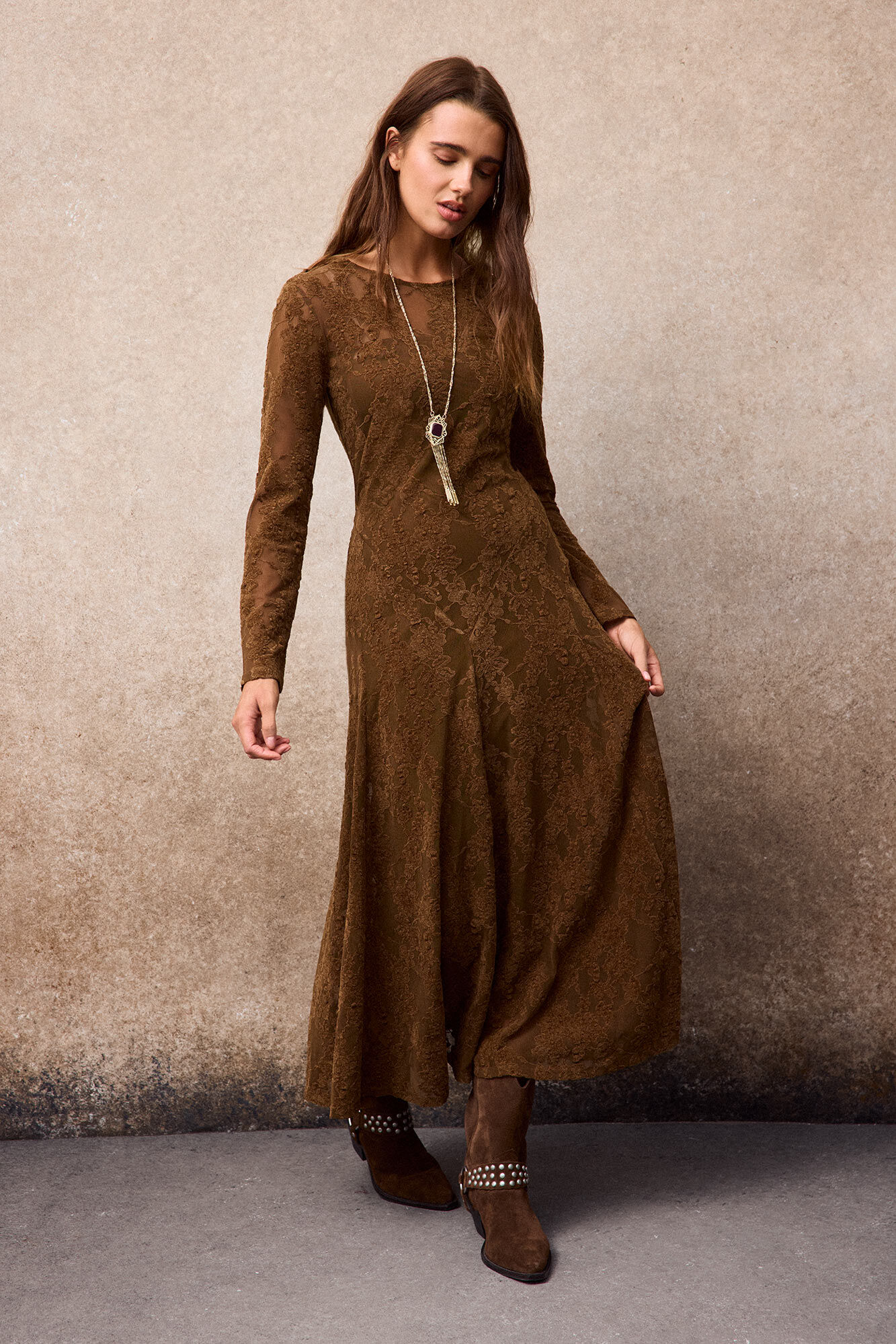 Slowlove Vestido encaje vuelo