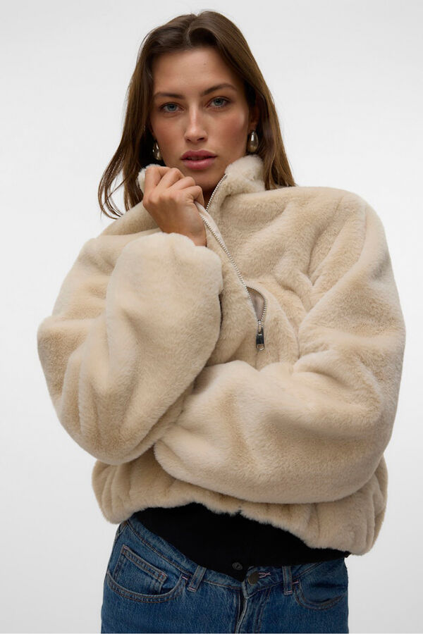 Vero Moda Bomber com efeito couro Cinzento