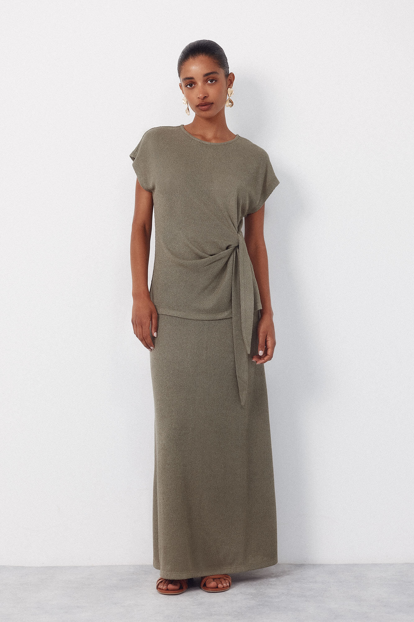 Cortefiel Jersey-knit skirt