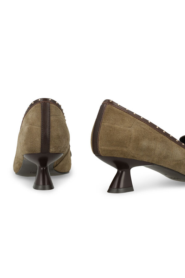 Lodi Embossed leather court shoes Camel