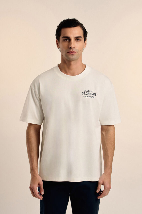 Camiseta texto oversize