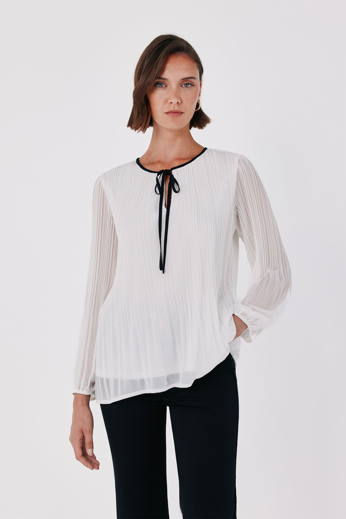 Cortefiel Pleated tie blouse