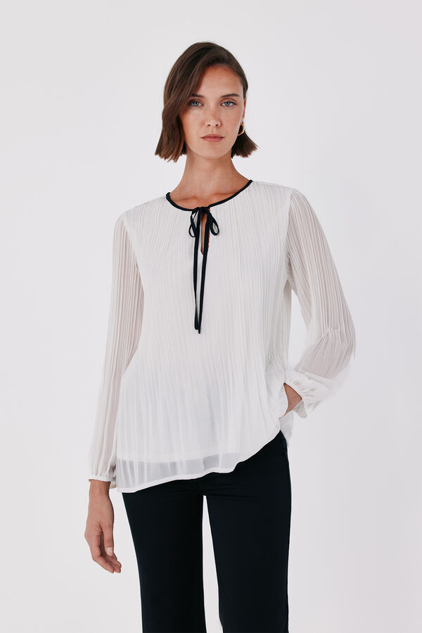 Cortefiel Pleated tie blouse Ivory