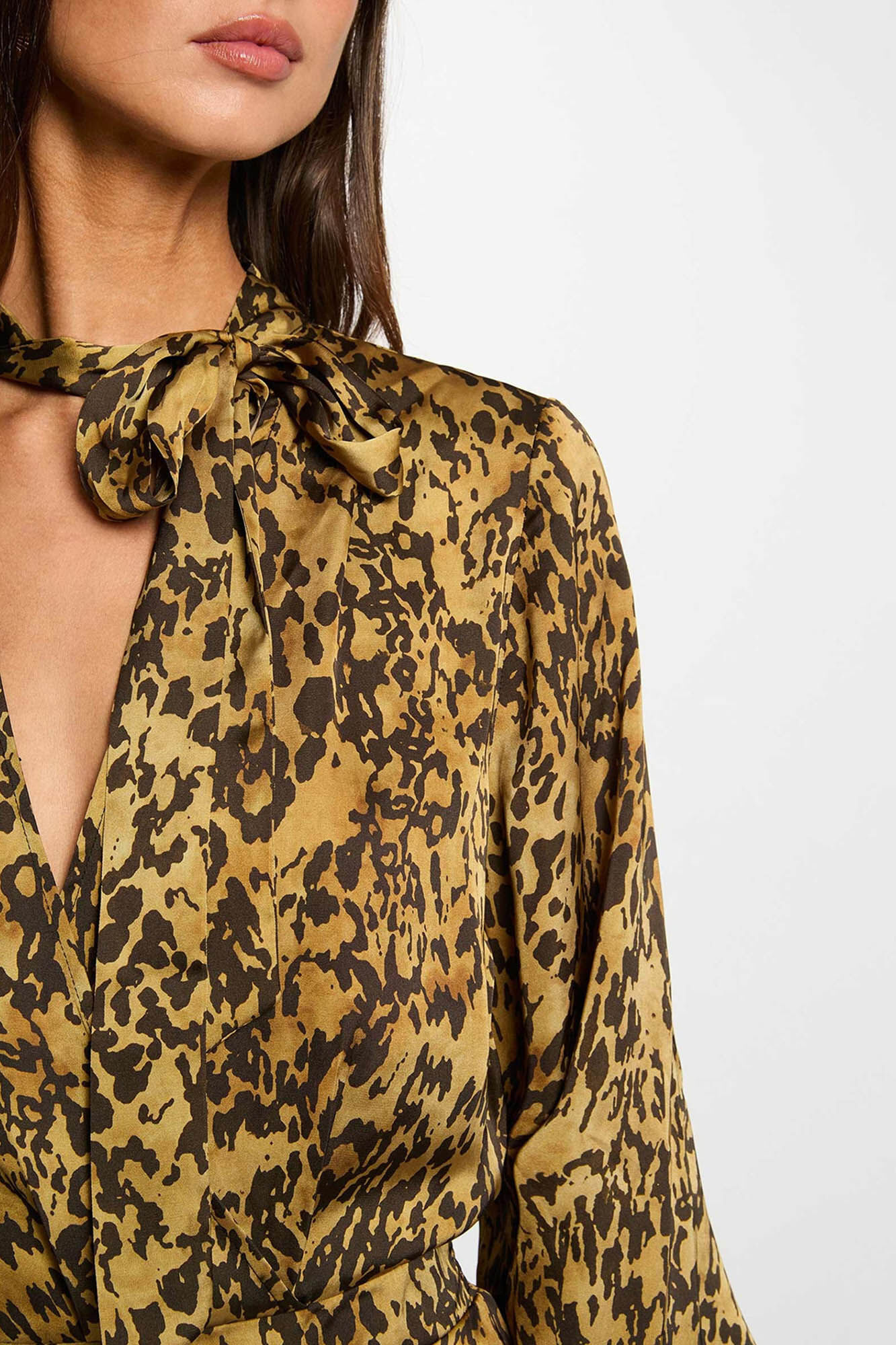 Morgan Vestido curto de cetim