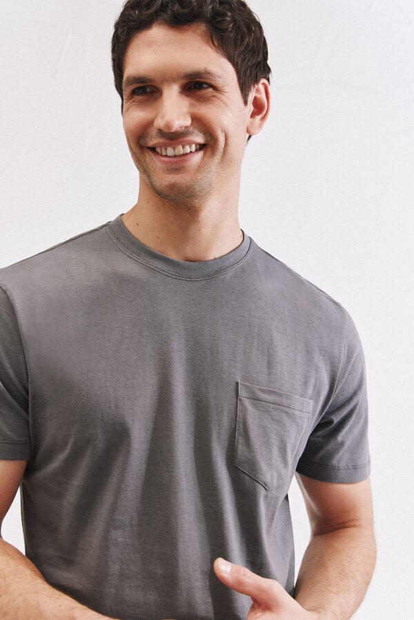 Cortefiel Basic t-shirt with pocket Grey