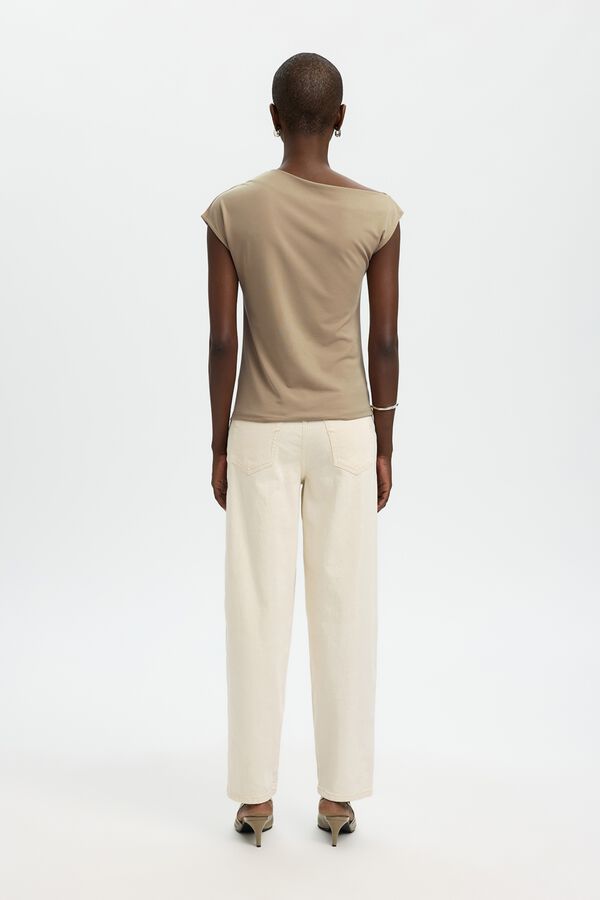 Selected Top assim&eacute;trico em modal Castanho