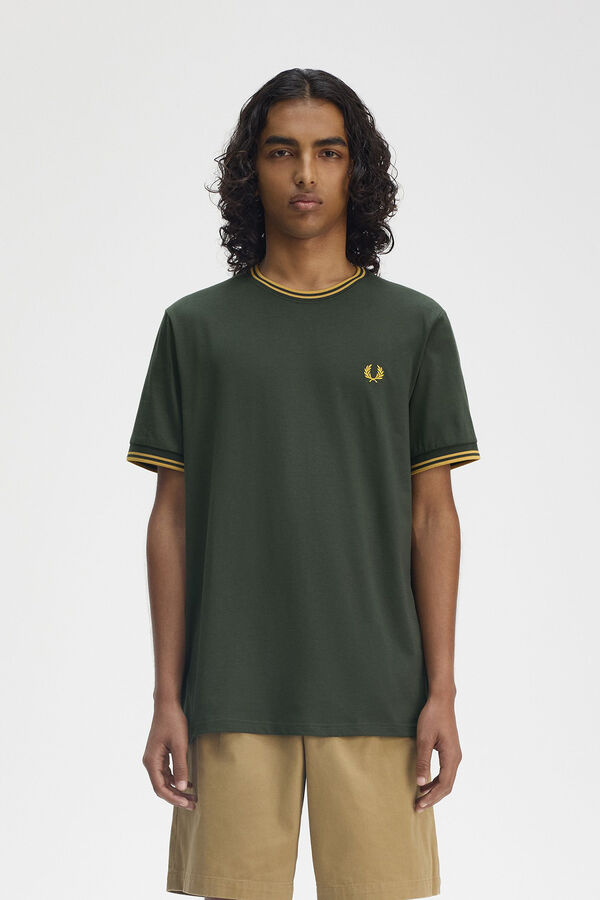 Fred Perry T-shirt with two-stripe trim Kaki