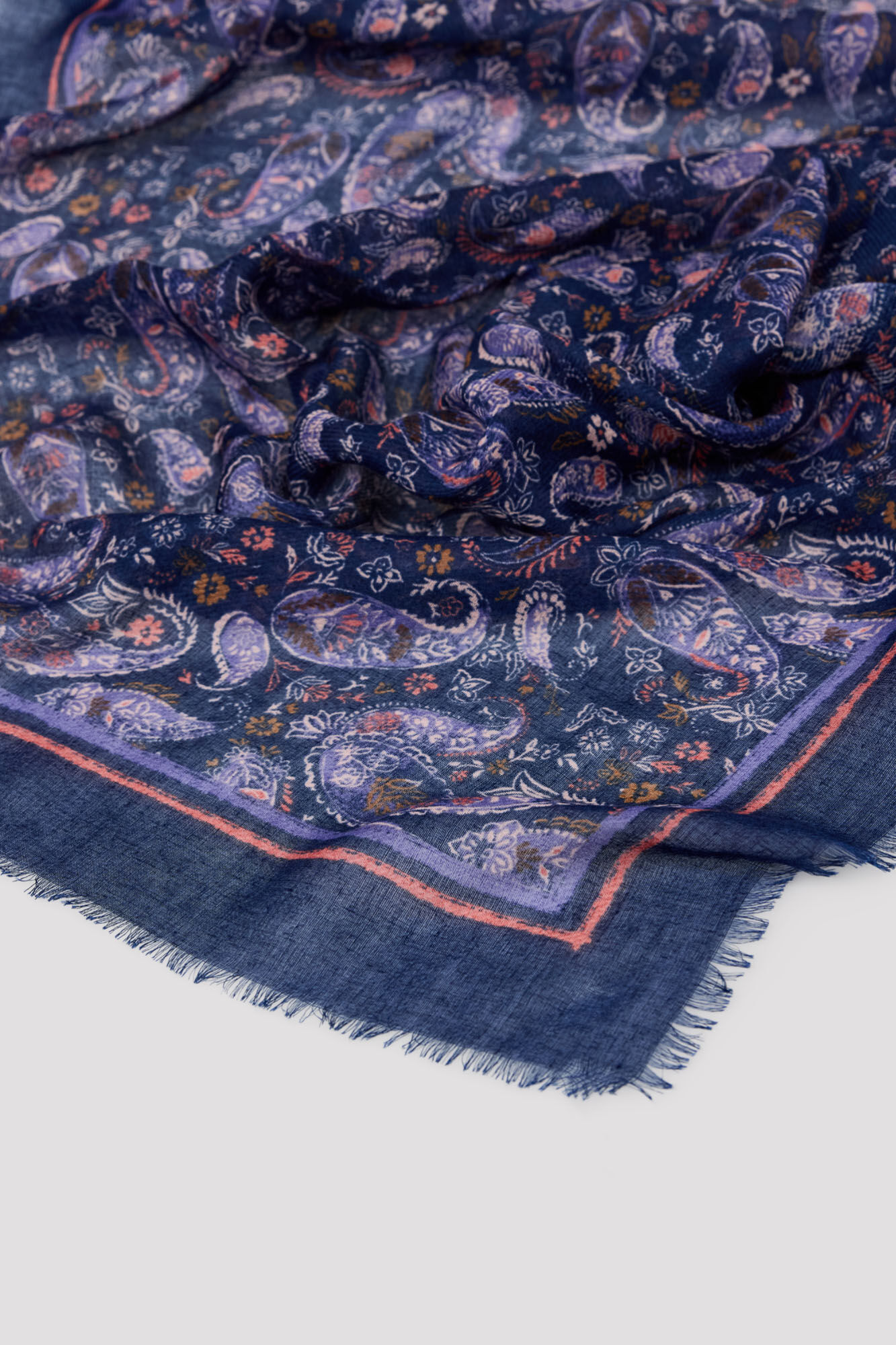 Cortefiel Floral paisley scarf