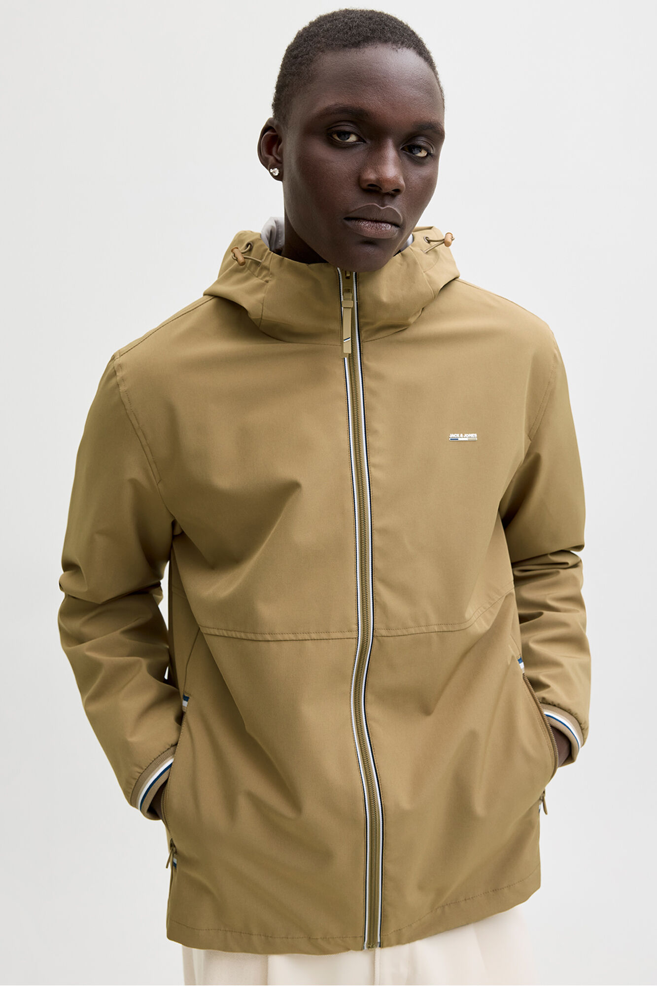 Jack & Jones Chaqueta casual con capucha