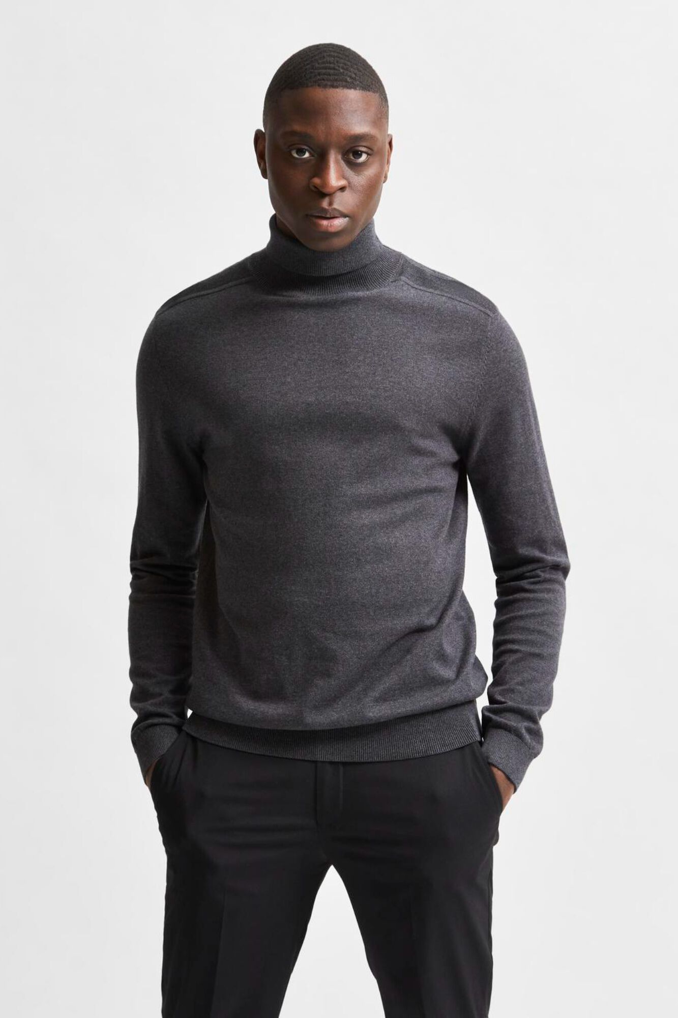 Selected Camisola gola alta em algod&atilde;o org&acirc;nico