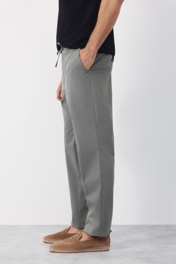 Cortefiel Technical chinos trousers with tapered laces Kaki