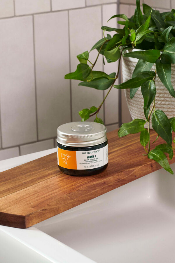 The Body Shop Crema Hidratante Iluminadora Vitamina C 50ml Multicolor