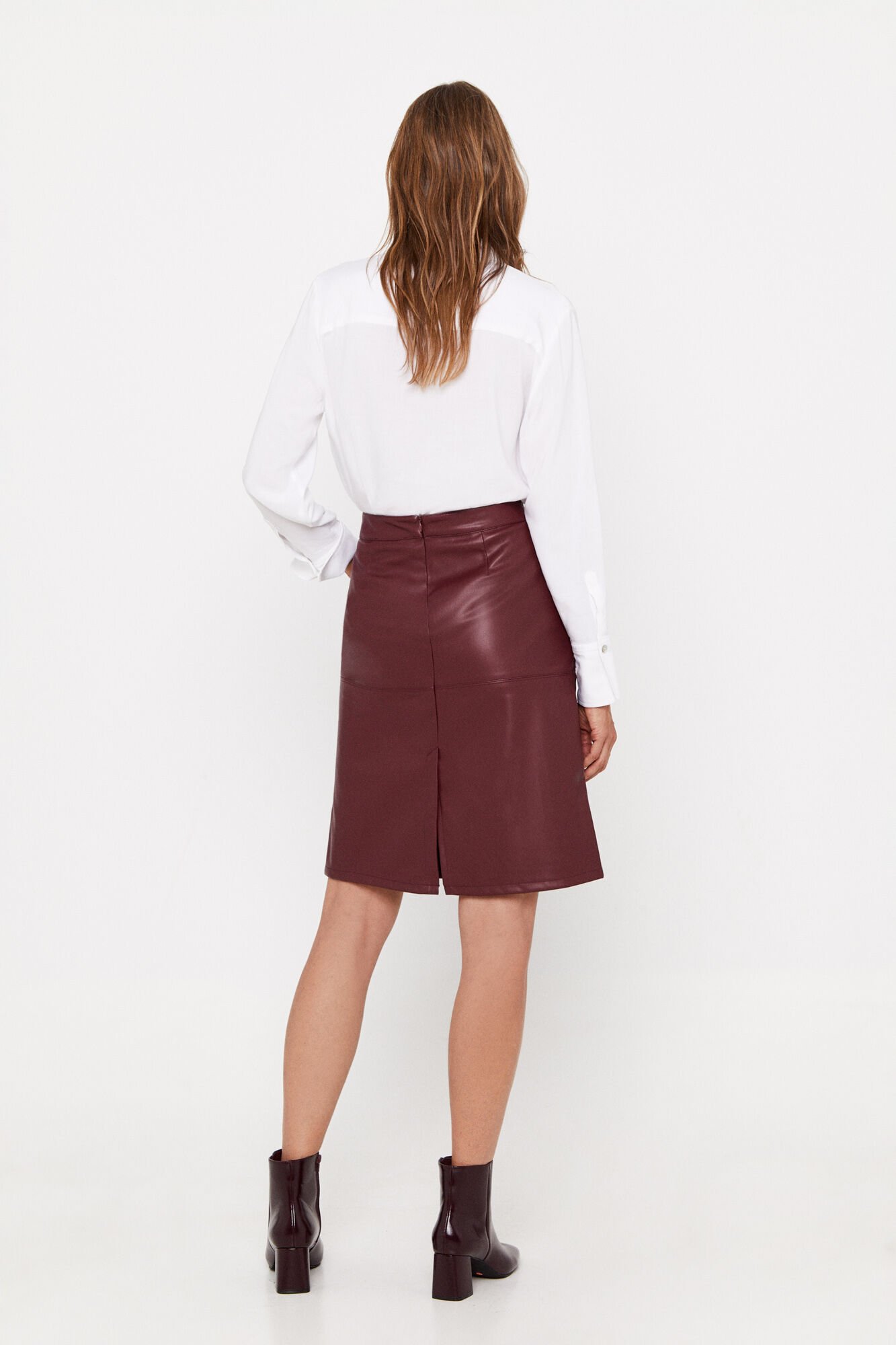 Burgundy leather skirt next hotsell